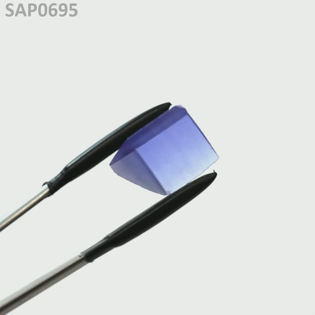 Medium Blue Sapphire : SAP0695