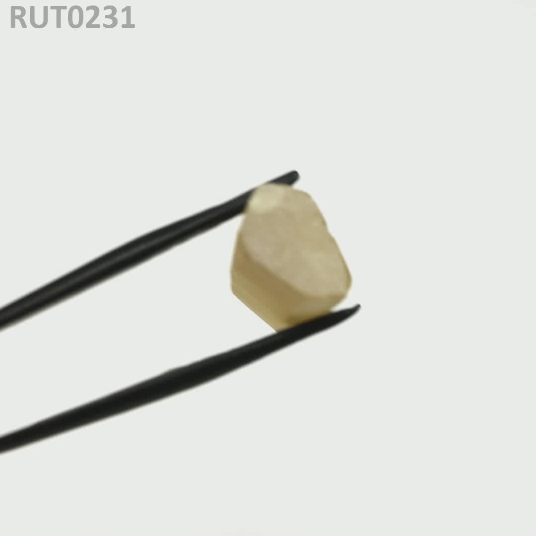 Yellow Rutile : RUT0231