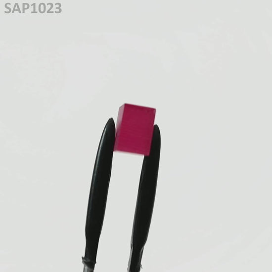 Ruby Red Sapphire : SAP1023