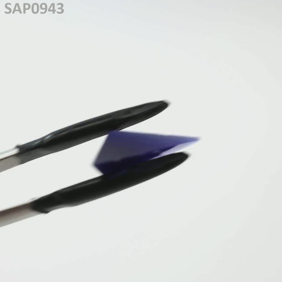 Medium Blue Sapphire : SAP0943