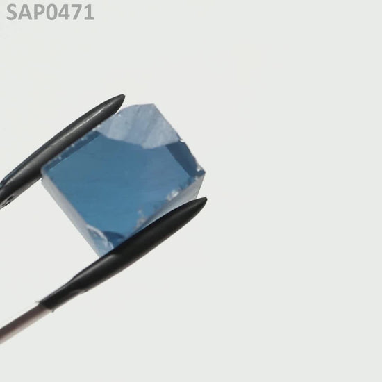 High Teal Color-Change Sapphire : SAP0471