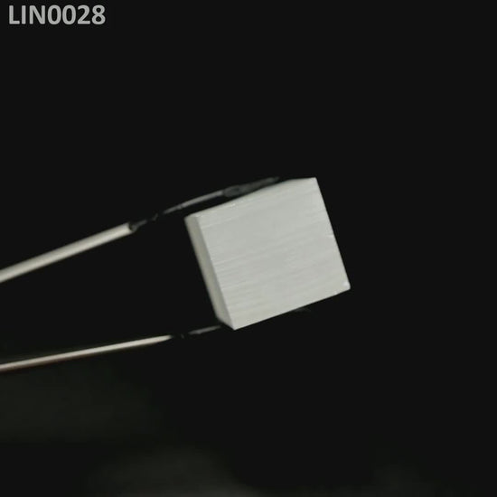 Lithium Niobate : LIN0028