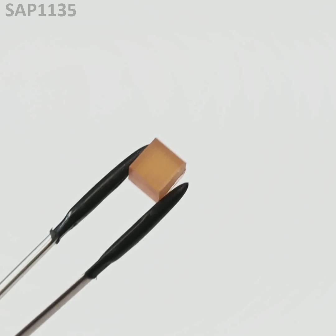 Orange Sapphire : SAP1135