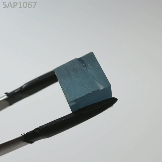 High Teal Color-Change Sapphire : SAP1067