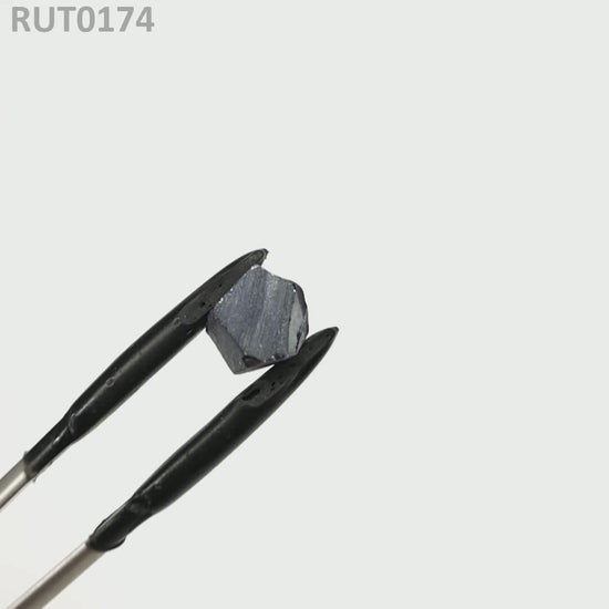 Dark Blue Rutile : RUT0174