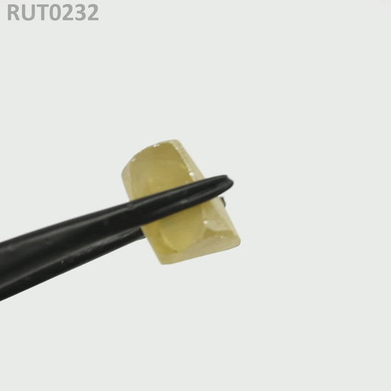 Yellow Rutile : RUT0232