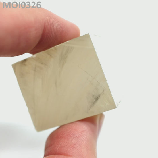 White DEF Moissanite : MOI0326