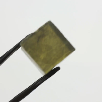 Cyan Moissanite - Grade A - Faceting Rough