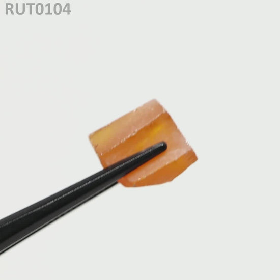 Dark Orange Rutile : RUT0104