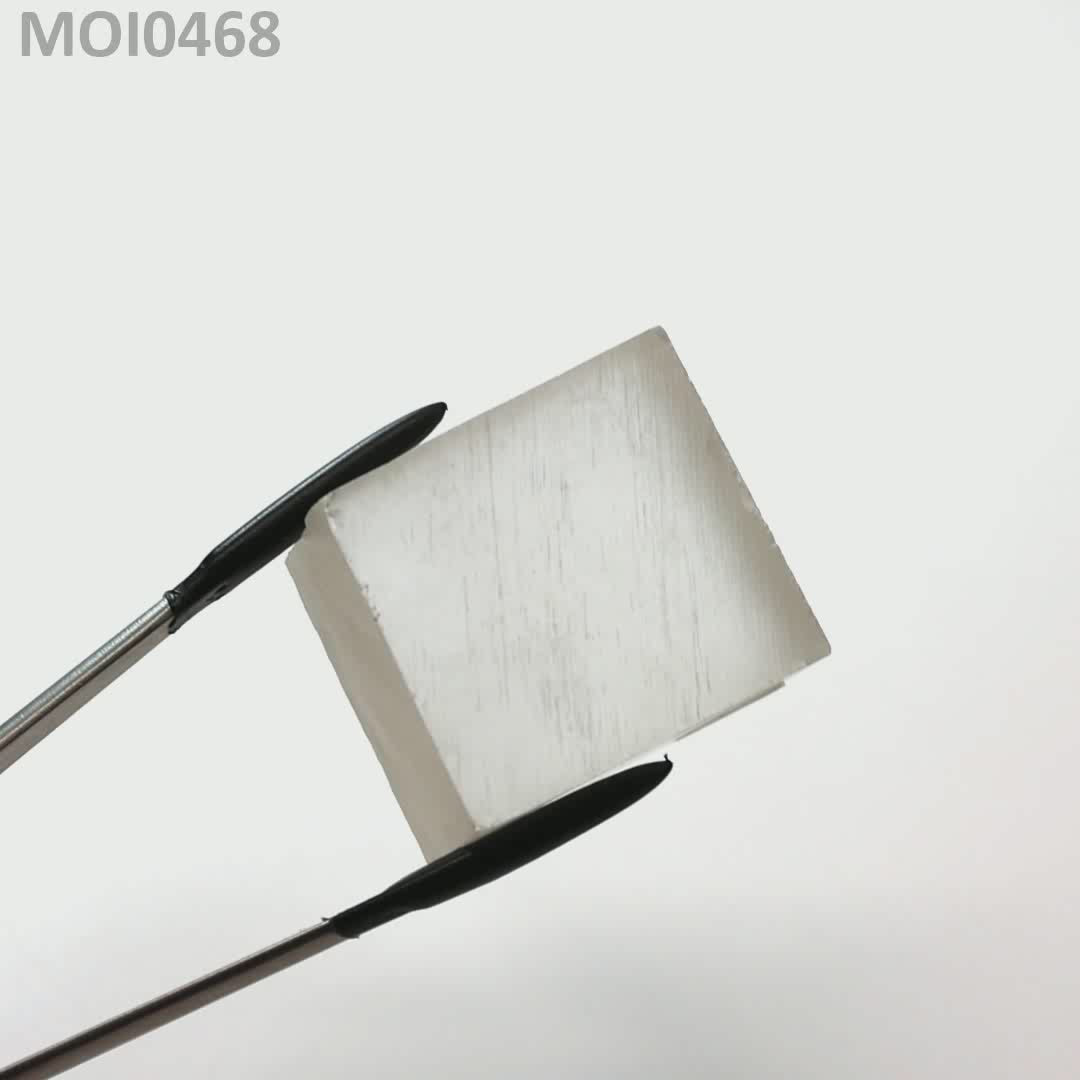 White DEF Moissanite : MOI0468