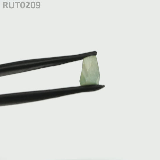 Green Rutile : RUT0209