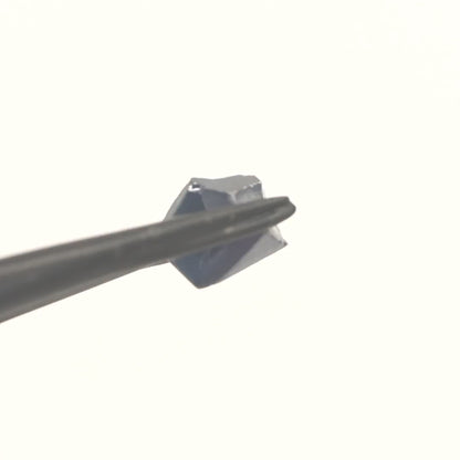 Dark Blue Synthetic Rutile Grade A - Faceting Rough