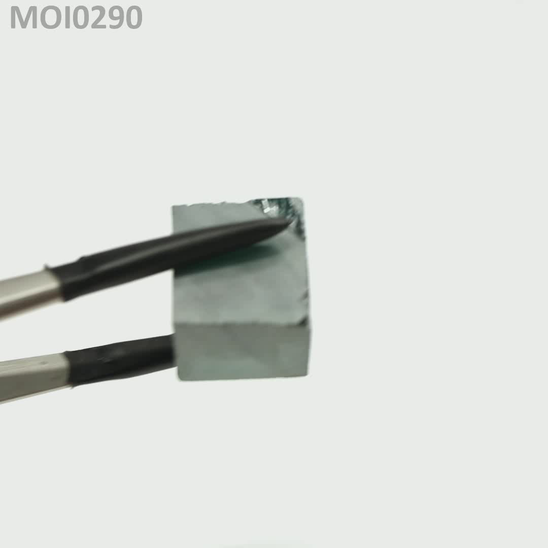 Green Moissanite : MOI0290