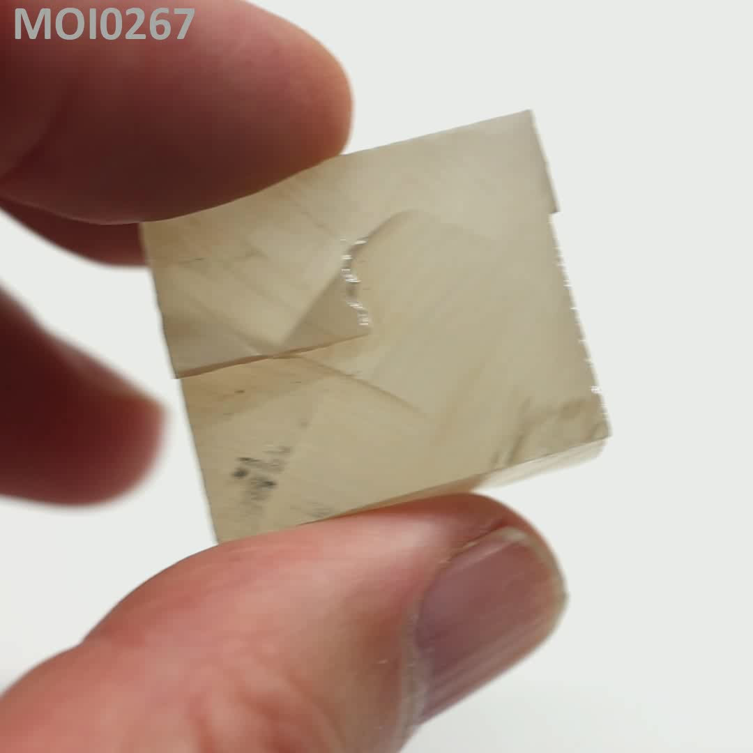 White DEF Moissanite : MOI0267