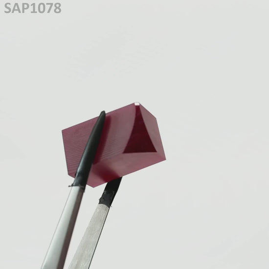 Pigeon Blood Red Sapphire : SAP1078