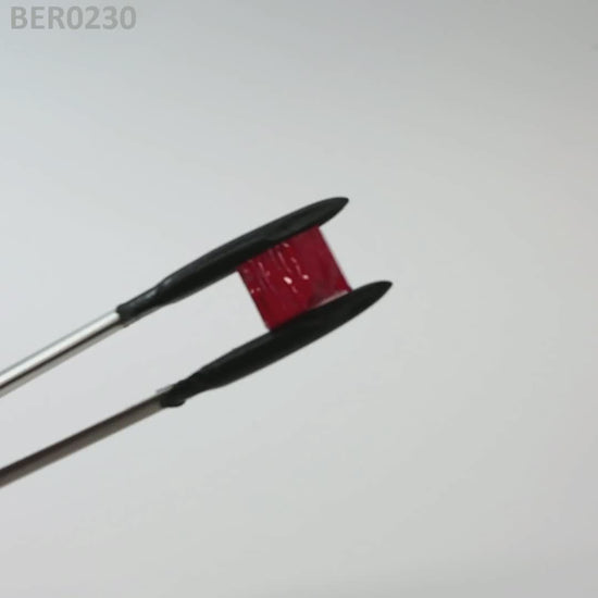 Red Beryl : BER0230