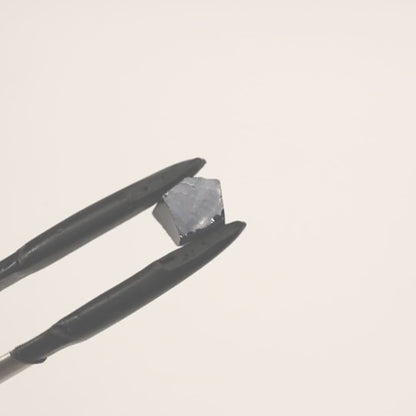 Dark Blue Synthetic Rutile Grade A - Faceting Rough