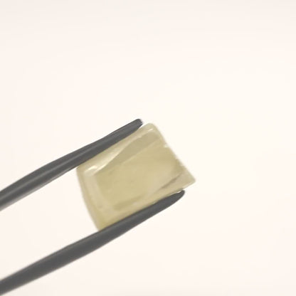Yellow Synthetic Rutile Grade A - Faceting Rough
