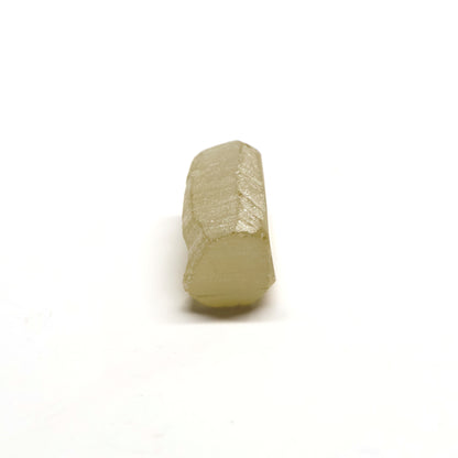 Yellow Synthetic Rutile Grade A - Faceting Rough