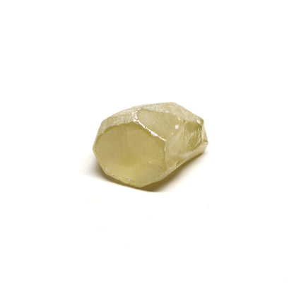 Yellow Synthetic Rutile Grade A - Faceting Rough