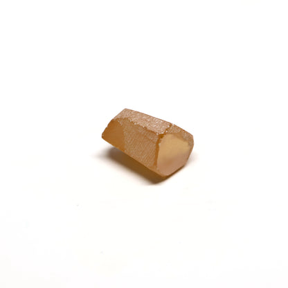 Orange Synthetic Rutile Grade A - Faceting Rough