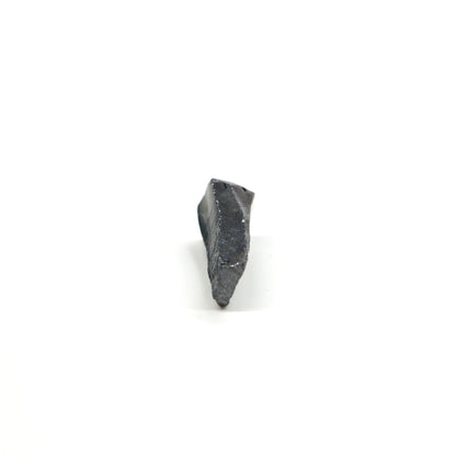 Blue Synthetic Rutile Grade A - Faceting Rough
