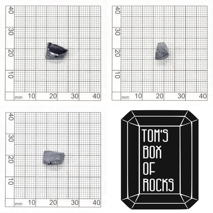 Dark Blue Synthetic Rutile Grade A - Faceting Rough