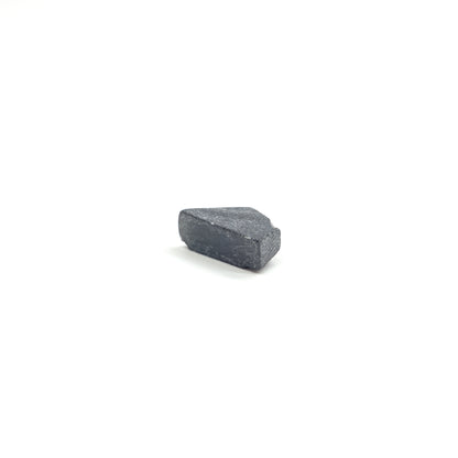 Dark Blue Synthetic Rutile Grade A - Faceting Rough