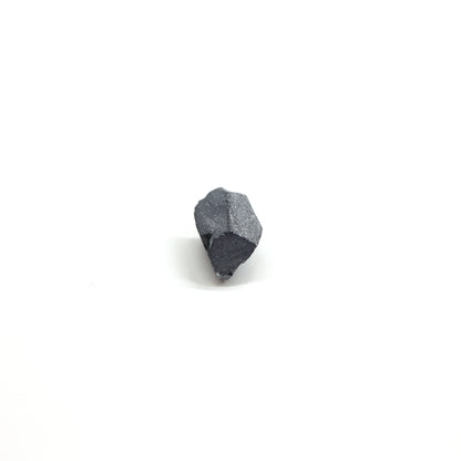Dark Blue Synthetic Rutile Grade A - Faceting Rough