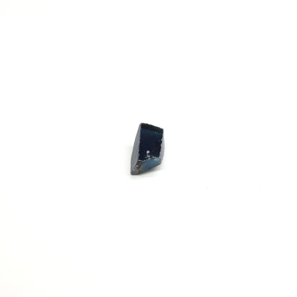 Dark Blue Synthetic Rutile Grade A - Faceting Rough
