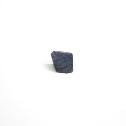 Dark Blue Synthetic Rutile Grade A - Faceting Rough