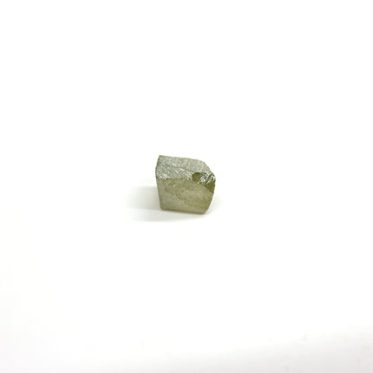 Green Synthetic Rutile Grade A - Faceting Rough