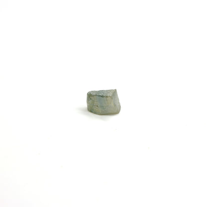Green Synthetic Rutile Grade A - Faceting Rough