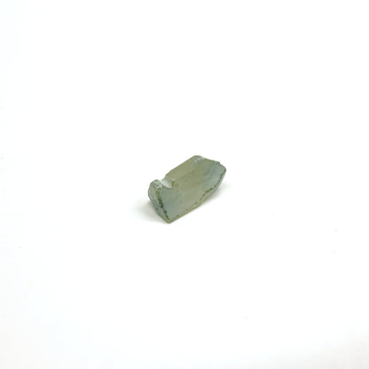 Green Synthetic Rutile Grade A - Faceting Rough