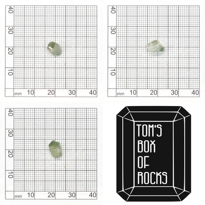 Green Synthetic Rutile Grade A - Faceting Rough