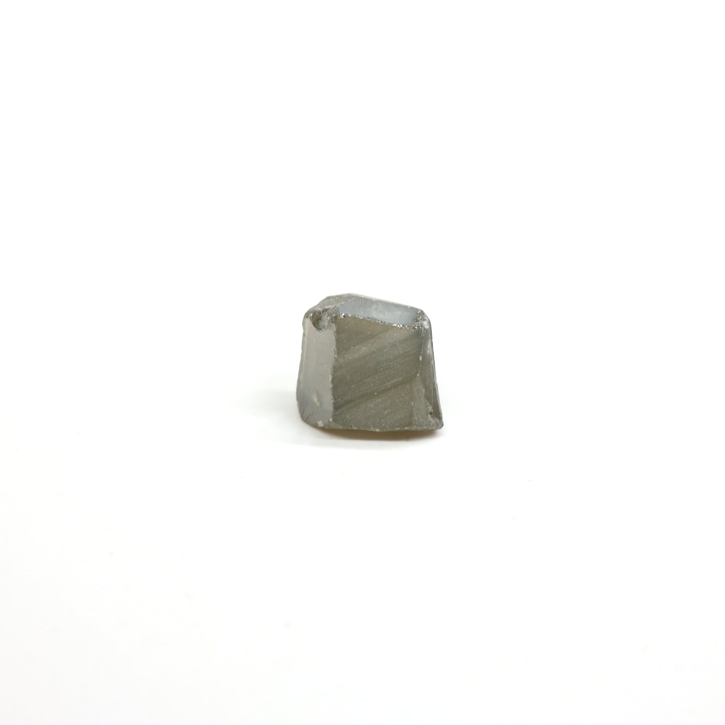 Grey Synthetic Rutile Grade A - Faceting Rough