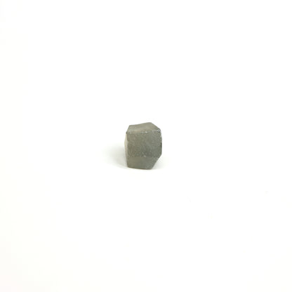 Grey Synthetic Rutile Grade A - Faceting Rough