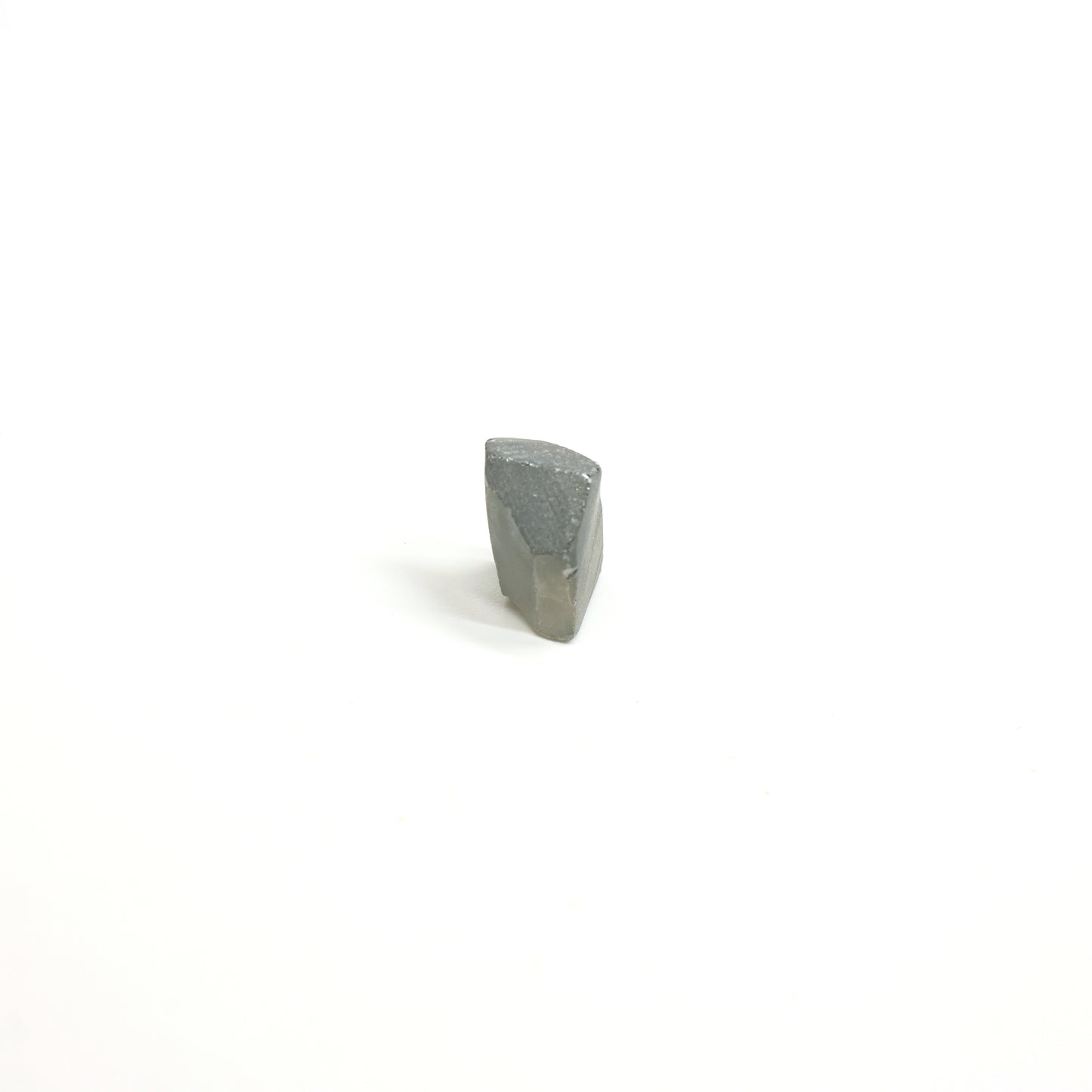 Grey Synthetic Rutile Grade A - Faceting Rough