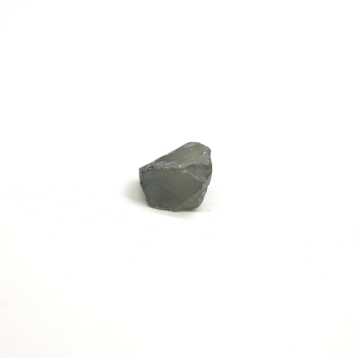 Grey Synthetic Rutile Grade A - Faceting Rough