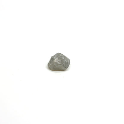 Grey Synthetic Rutile Grade A - Faceting Rough