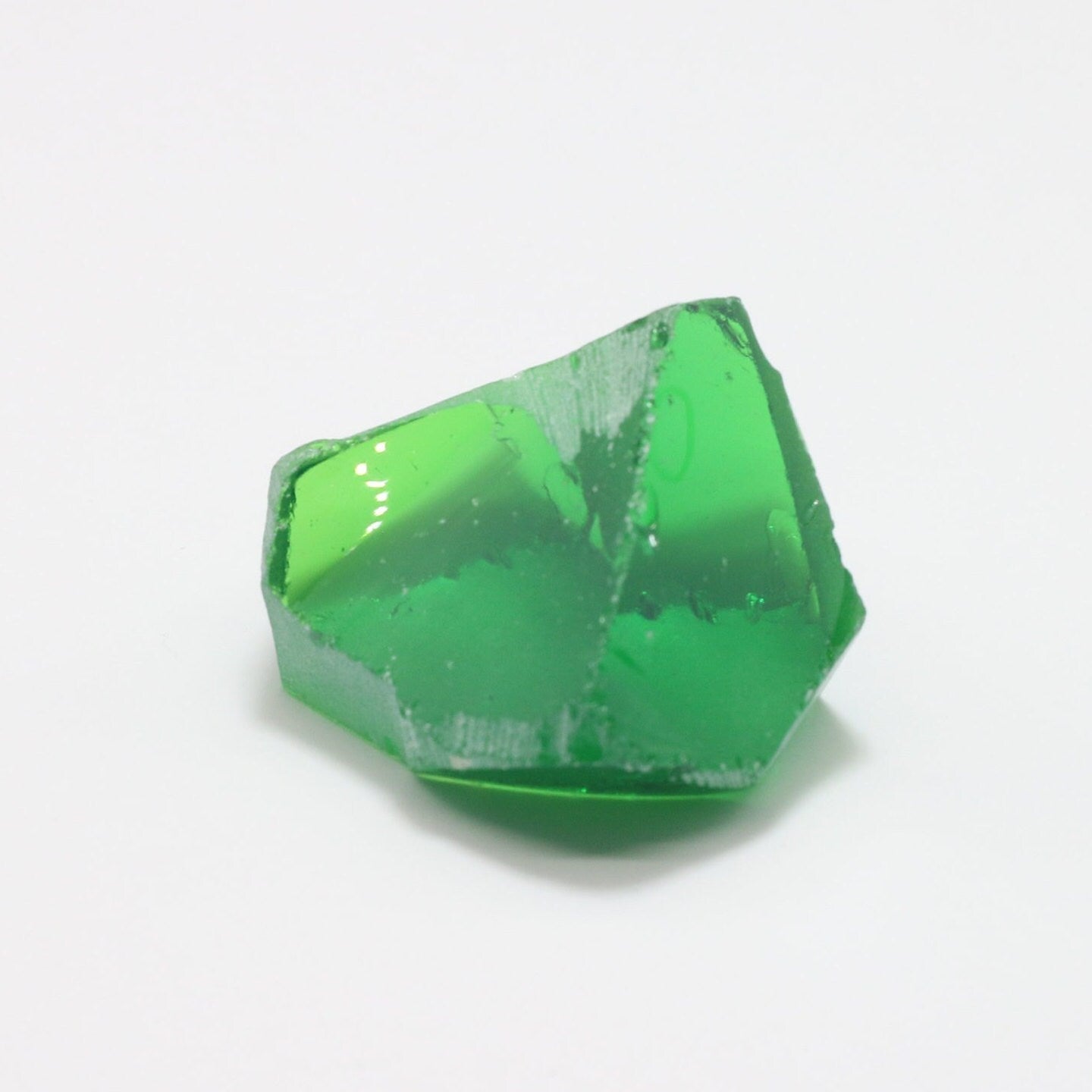 Nanosital Simulated Tsavorite Lab Created Faceting Rough for Gem Cutting - #A-3855 - Various Sizes #BEGIN