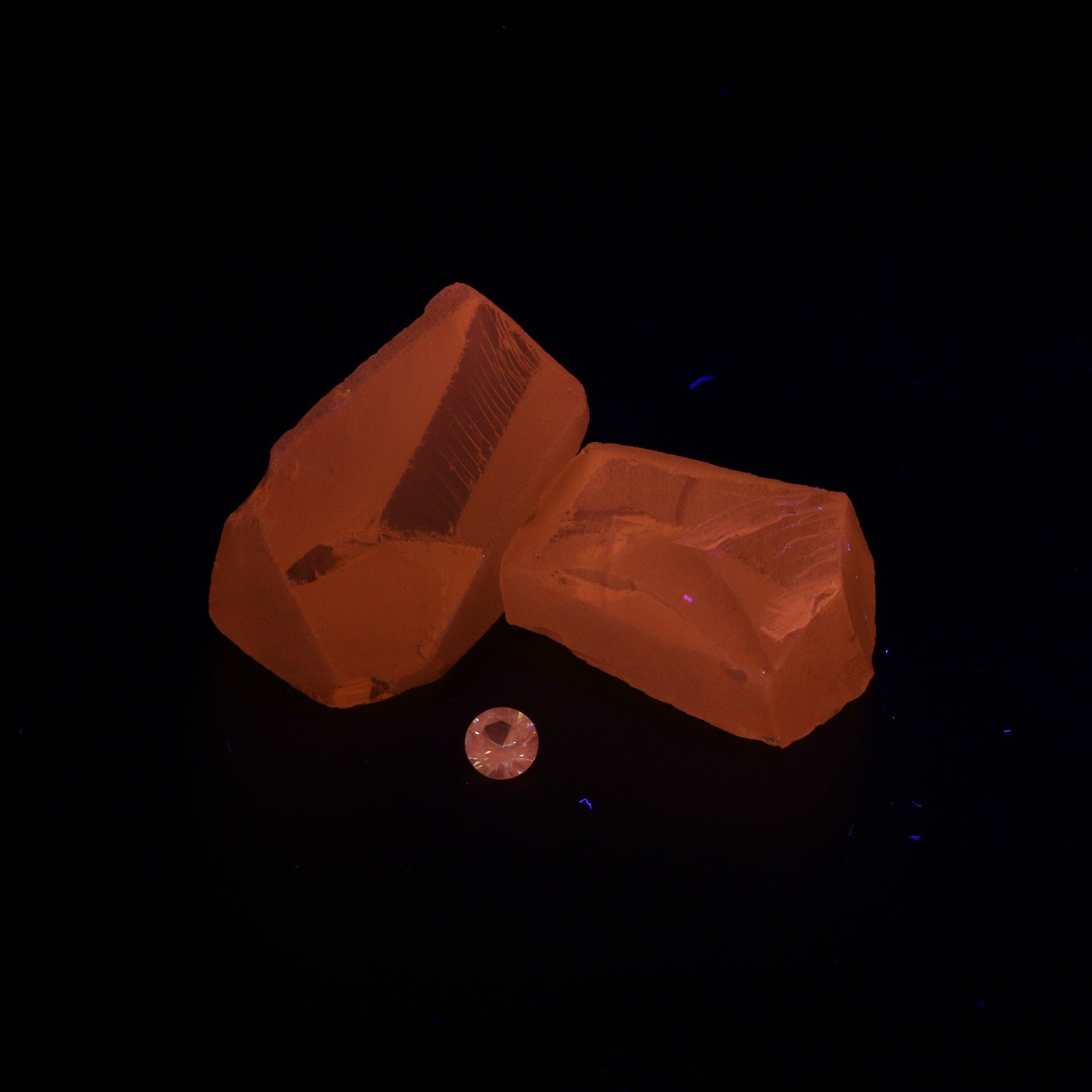 UV Reactive Nanosital #E-275 Lab Created Faceting Rough for Gem Cutting - Various Sizes #BEGIN