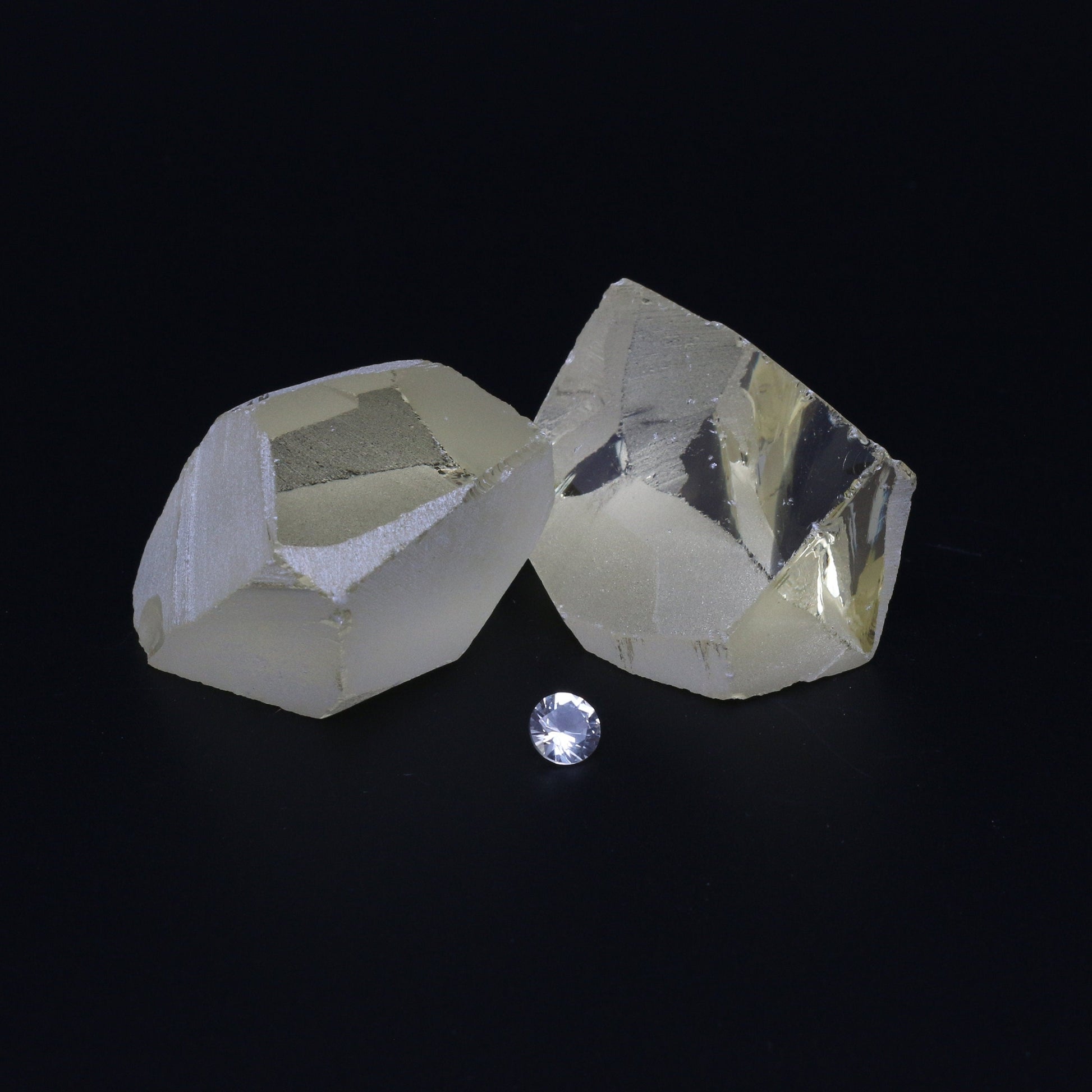 UV Reactive Nanosital #E-377 Lab Created Faceting Rough for Gem Cutting - Various Sizes #BEGIN